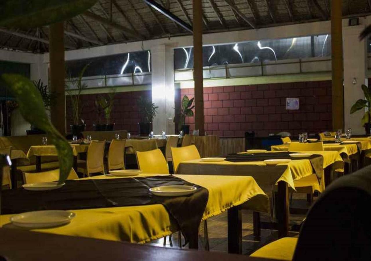 Pavanputra Clarks Inn Hassan Exterior photo